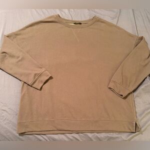 Women’s brownish green sweatshirt